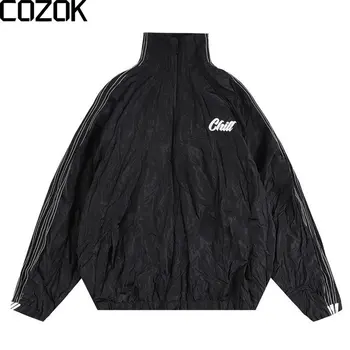 Спортивная куртка в стиле хип-хоп, мужская ветровка с плиссированным дизайном и буквенной вышивкой, пальто 2023, Весенняя свободная тонкая повседневная мужская одежда
