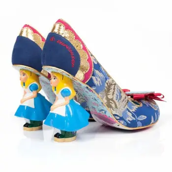 Туфли-лодочки на каблуке с цветочным узором 