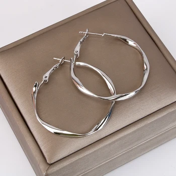 Серьги-кольца Hgflyxu для женщин Серебристого цвета, модные украшения для ушей, Эстетичный Приятный стиль, женская серебряная игла 925 пробы